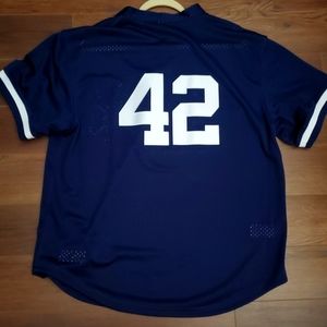 Never worn Mitchell and Ness Yankees jersey